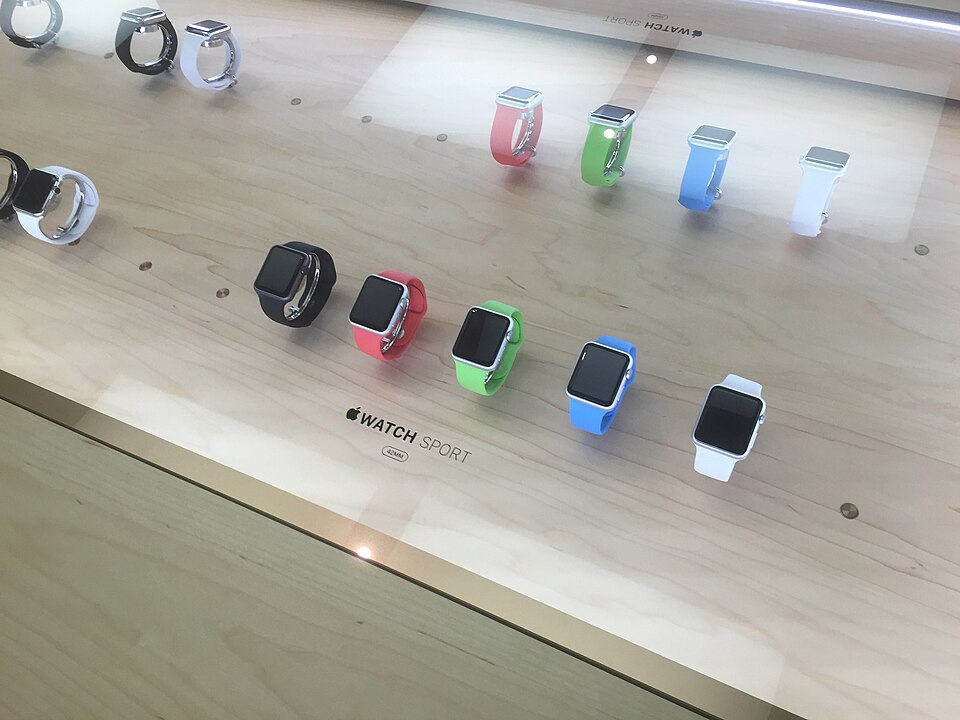 Apple Watch Series 11 GPS 45mm — 미드나잇